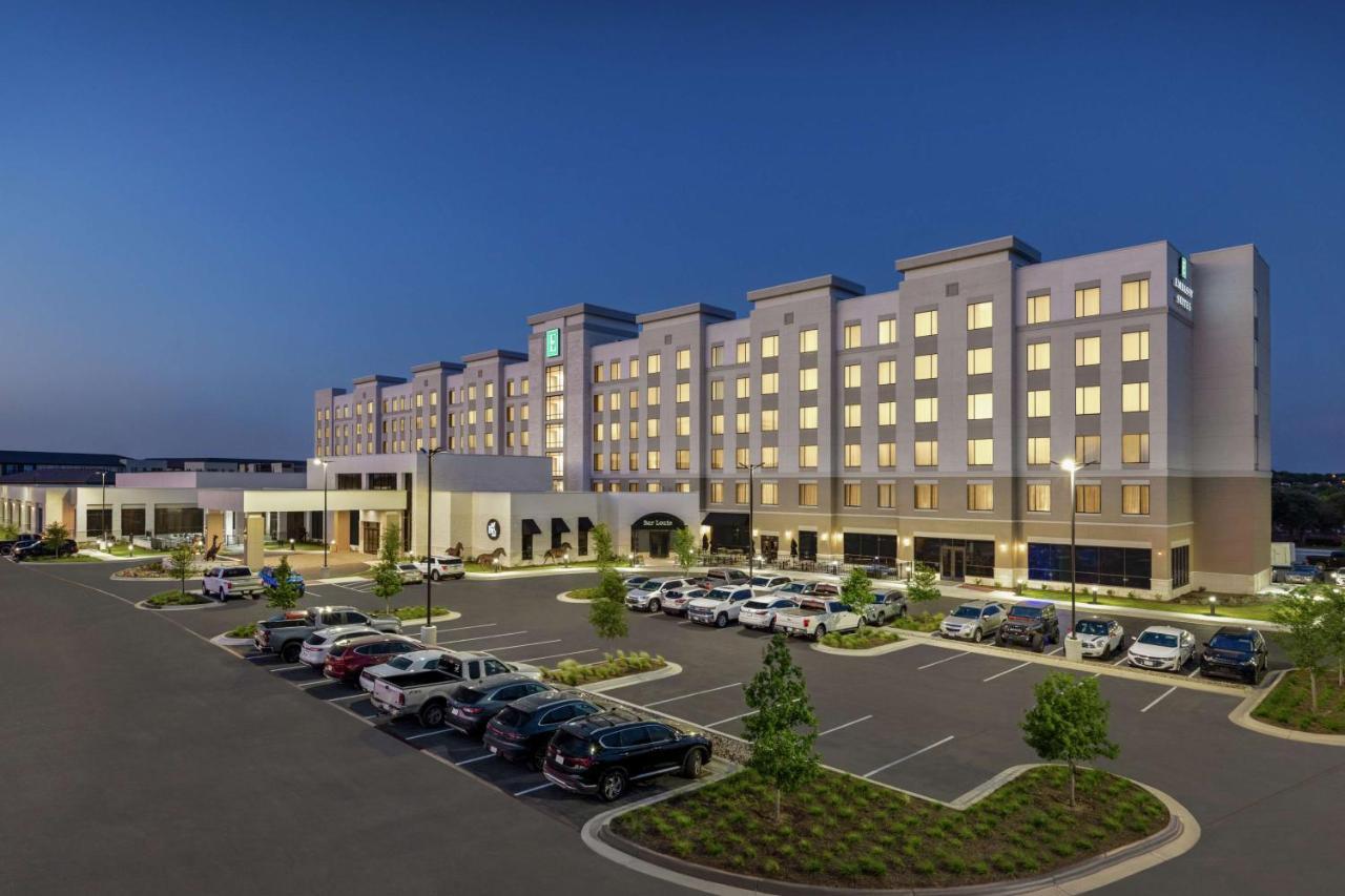 Embassy Suites By Hilton Round Rock Exterior photo